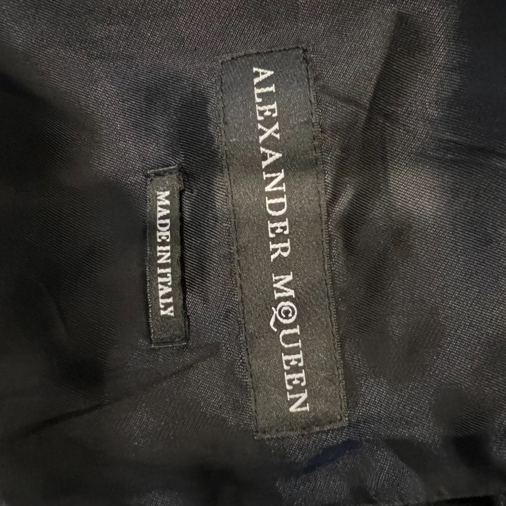 Alexander McQueen skull embroidered bomber jacket - Picture 10 of 10